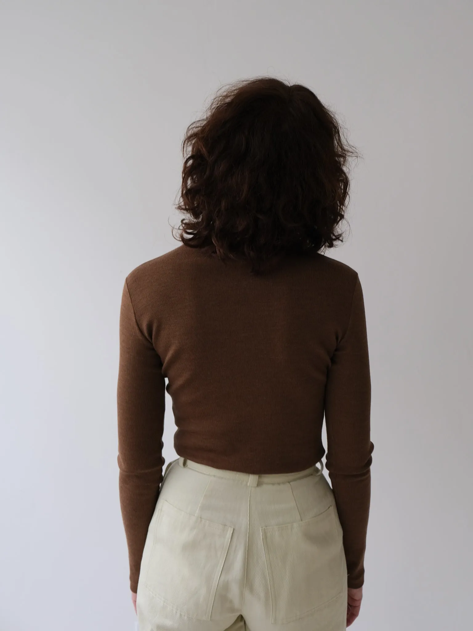 BALSAM cognac turtleneck