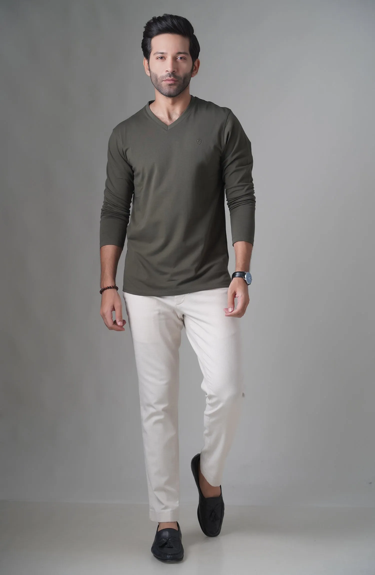 Basic V-Neck