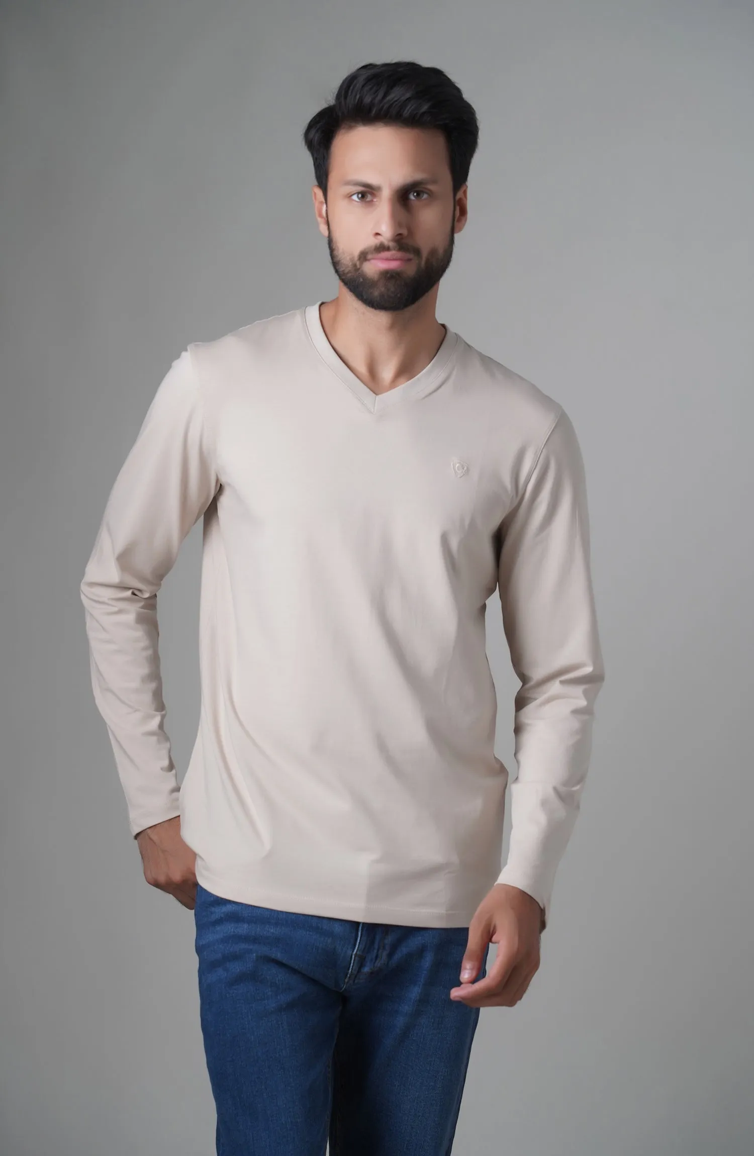 Basic V-Neck