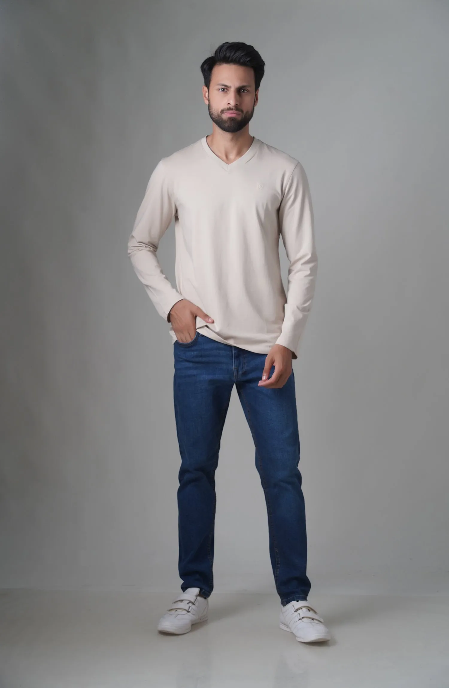 Basic V-Neck