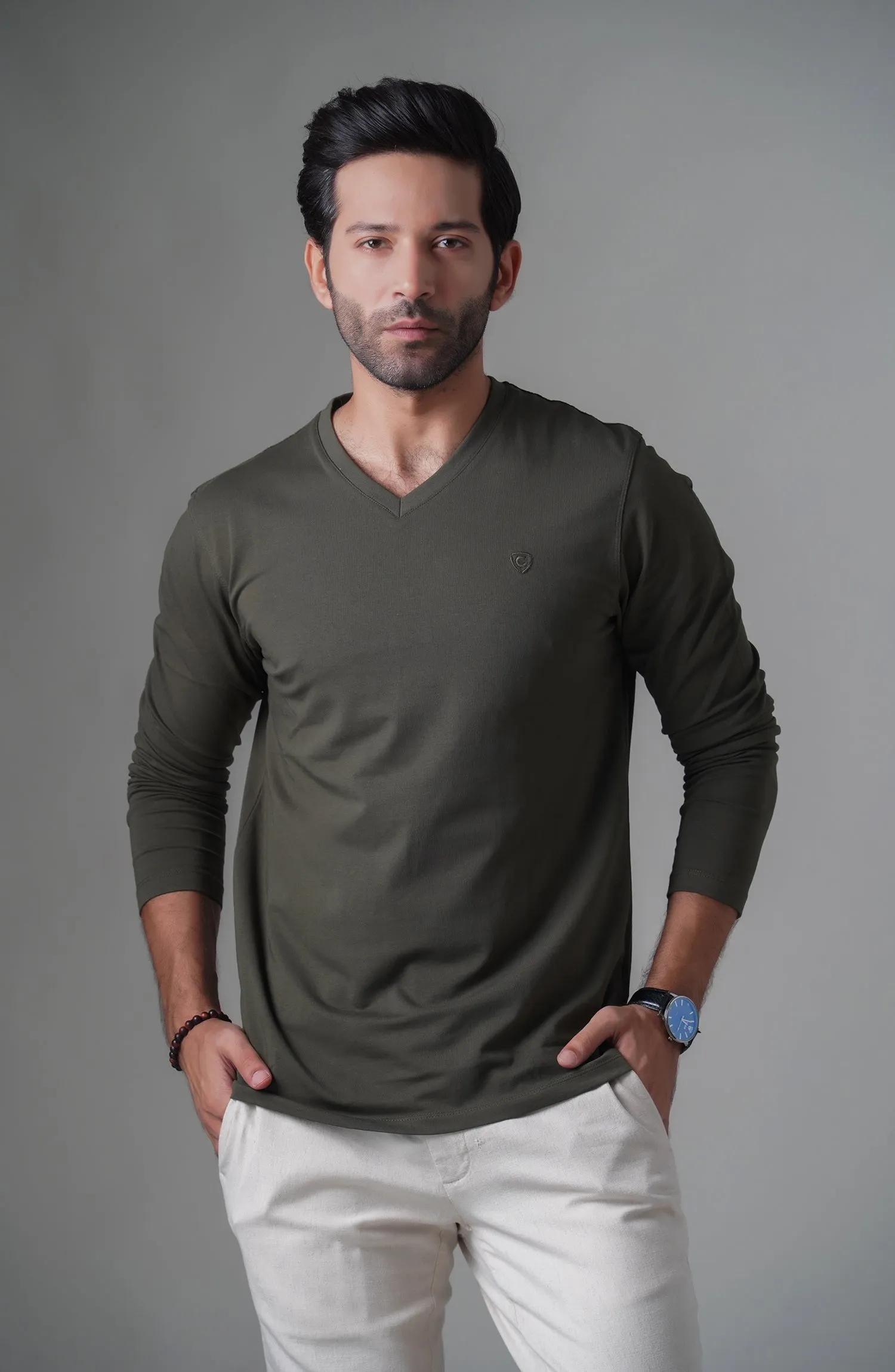 Basic V-Neck