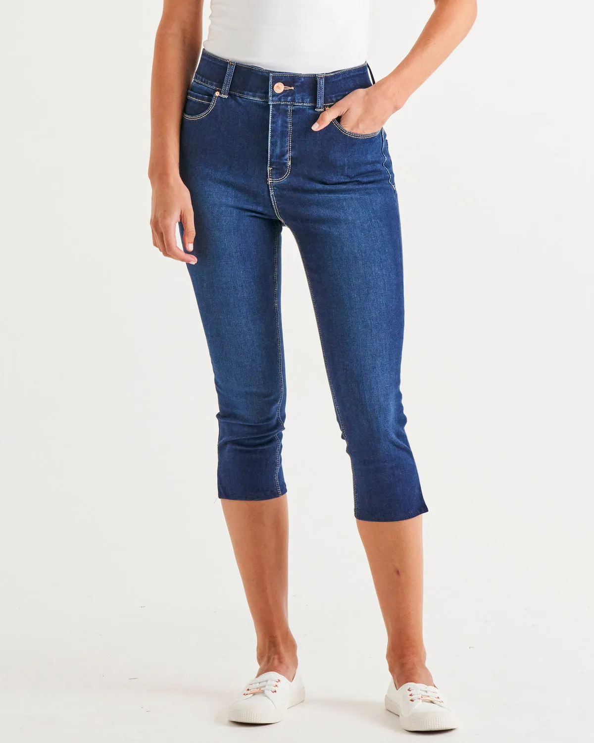 Betty Basics Camila Crop Jean Midnight Denim