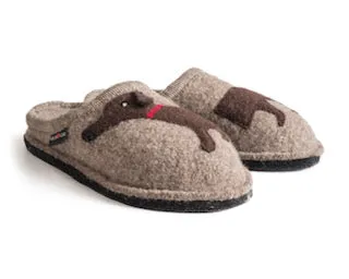 Boiled Wool Slipper "Doggy" in Earth