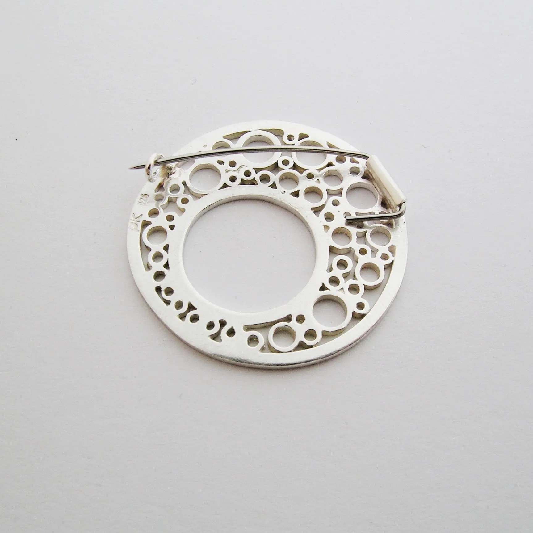 Brooch | Hoopla circle Sterling Silver Brooch