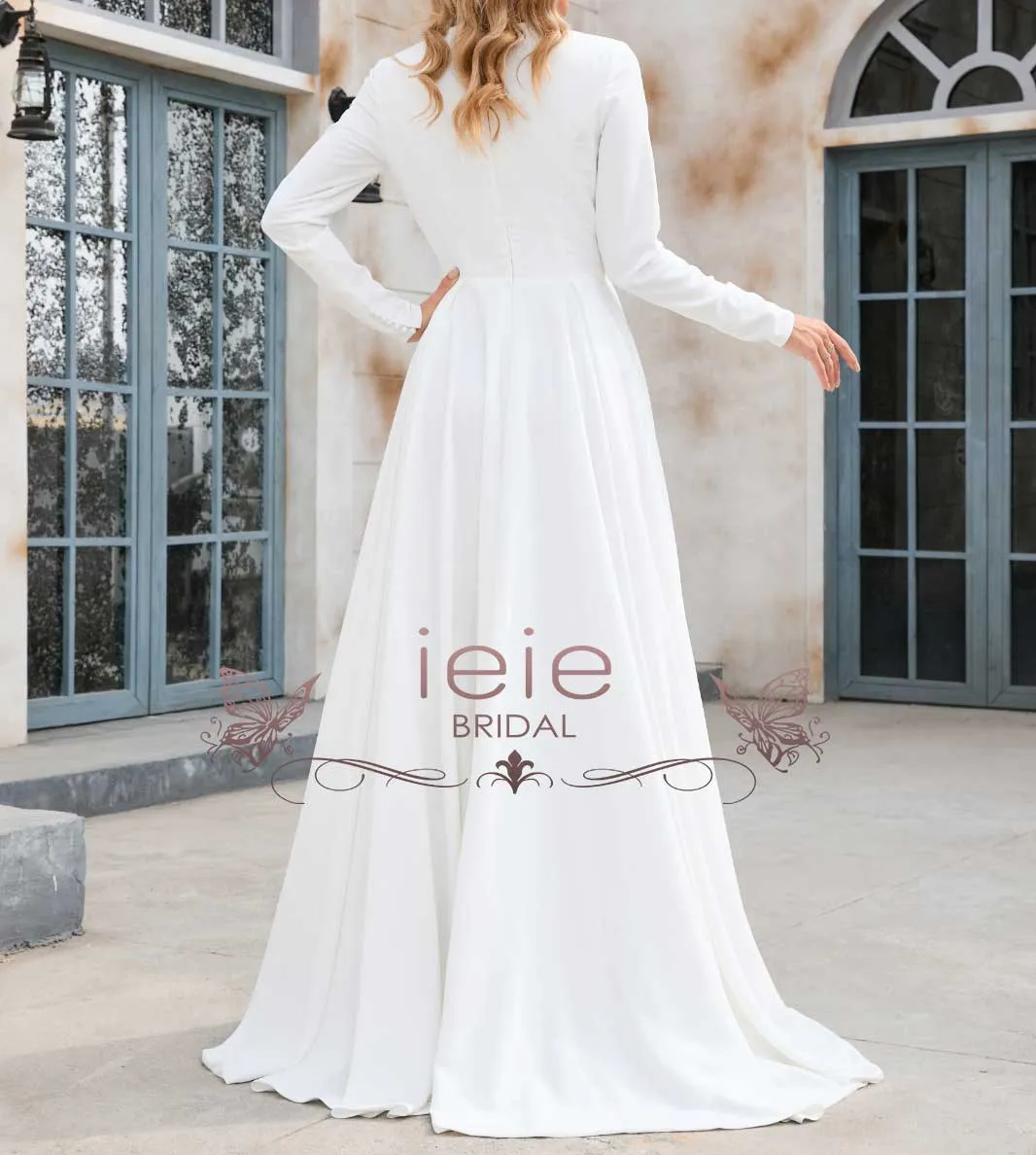 Minimal Simple Crepe Wedding Dress with Long Sleeves X1001