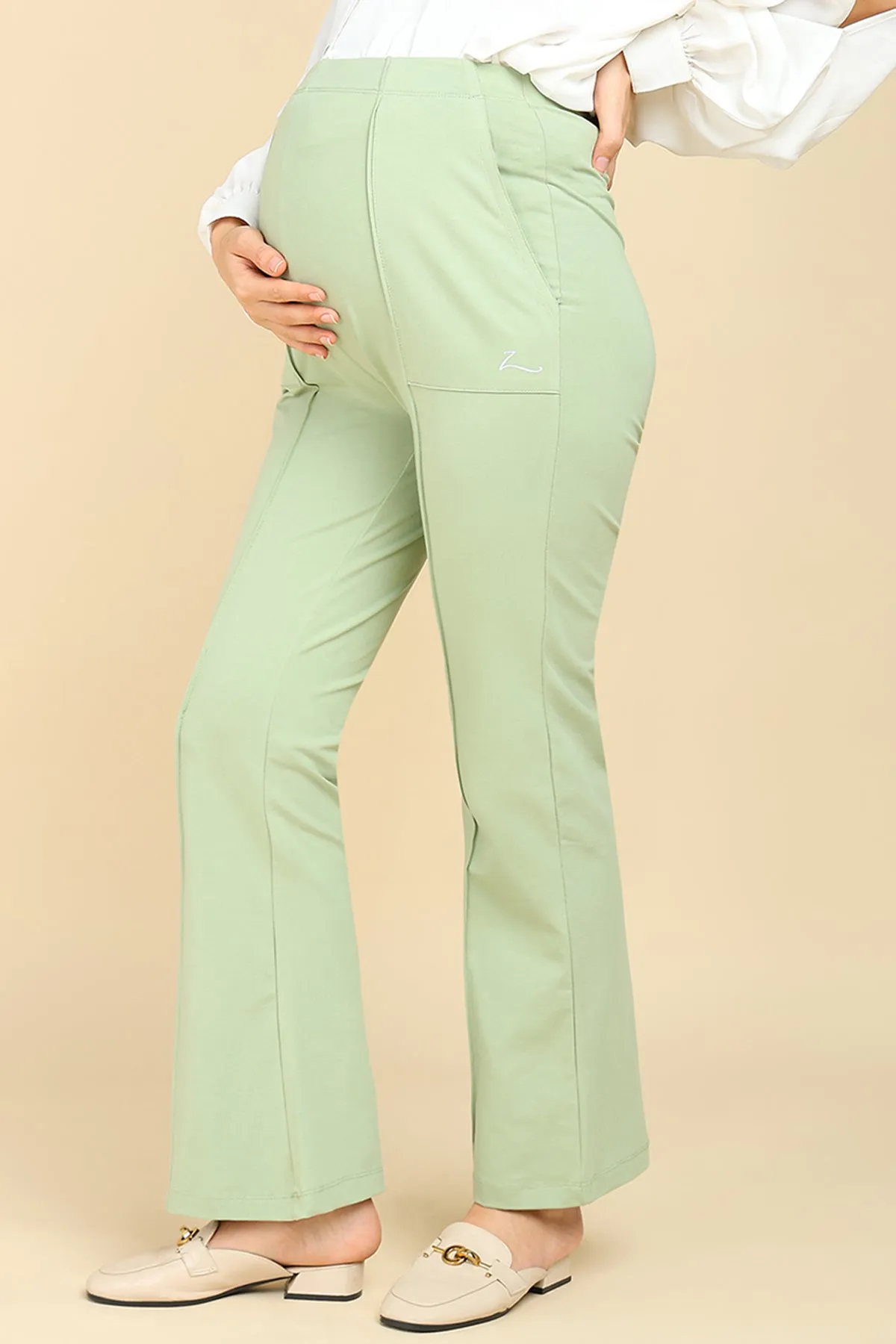 Pleated Cotton Pistachio Green Maternity Pants (Pregnancy & Postpartum)