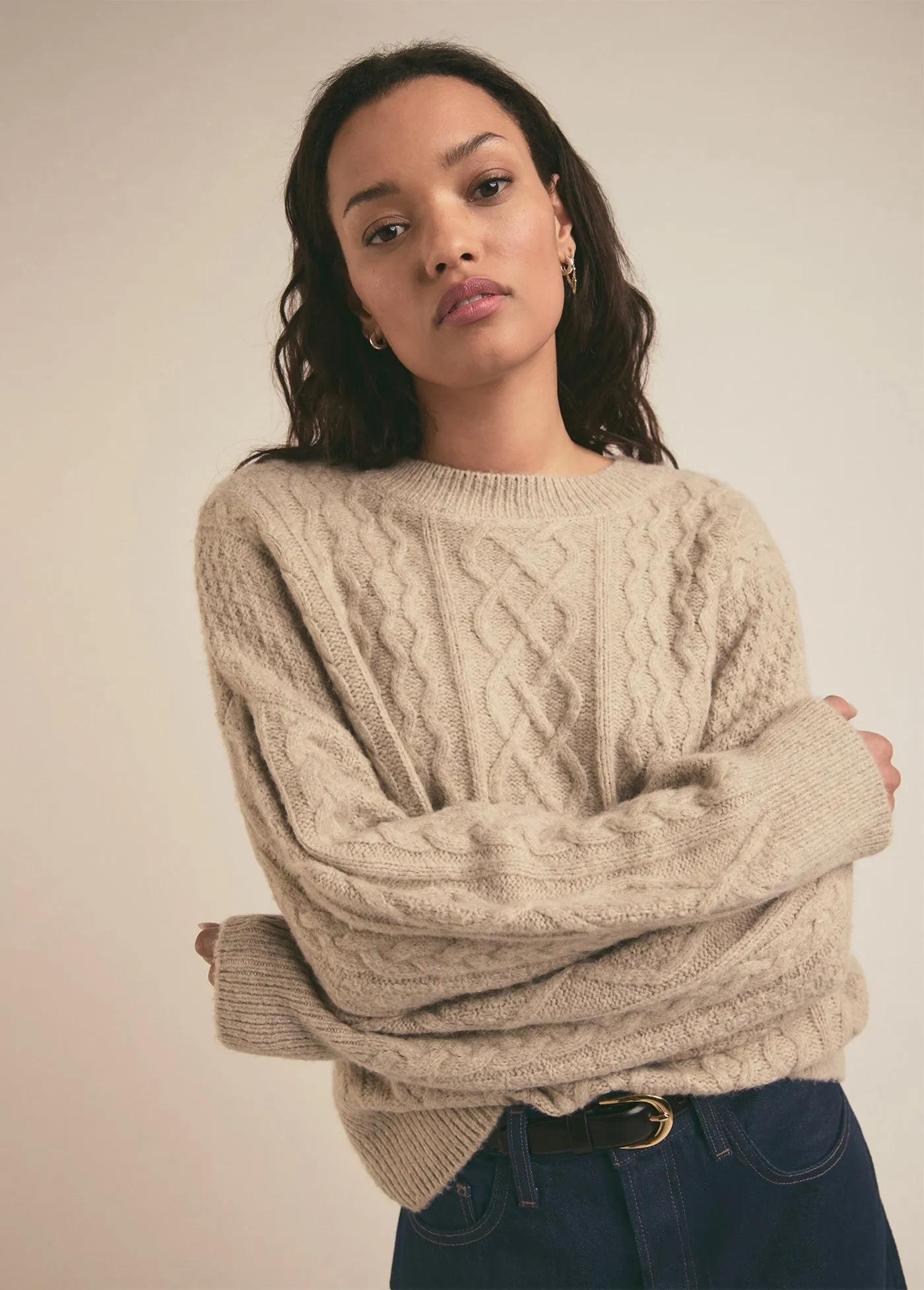 THE OVERSIZED CABLE SWEATER